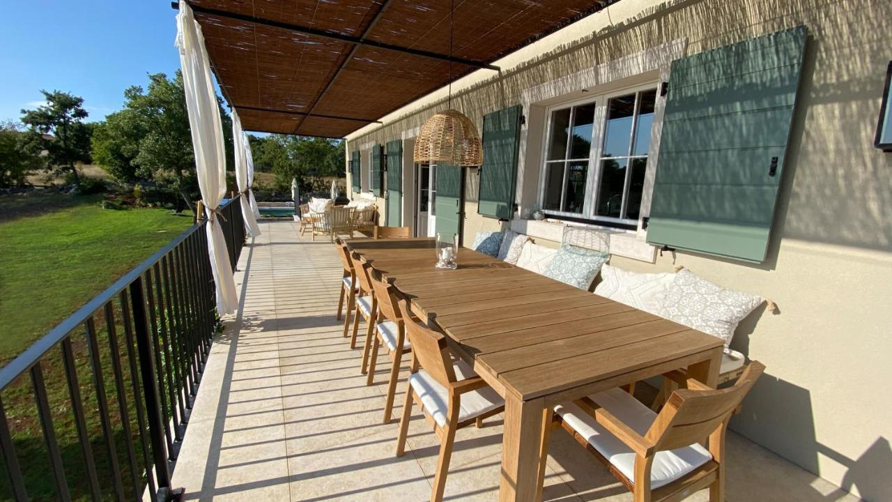 칸파나르 Casa Conte Istria 빌라 외부 사진
