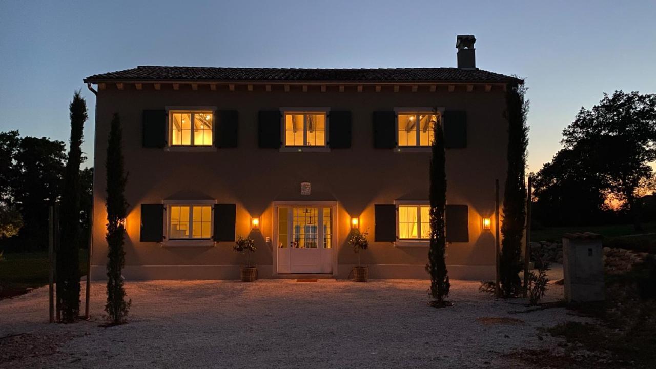 칸파나르 Casa Conte Istria 빌라 외부 사진